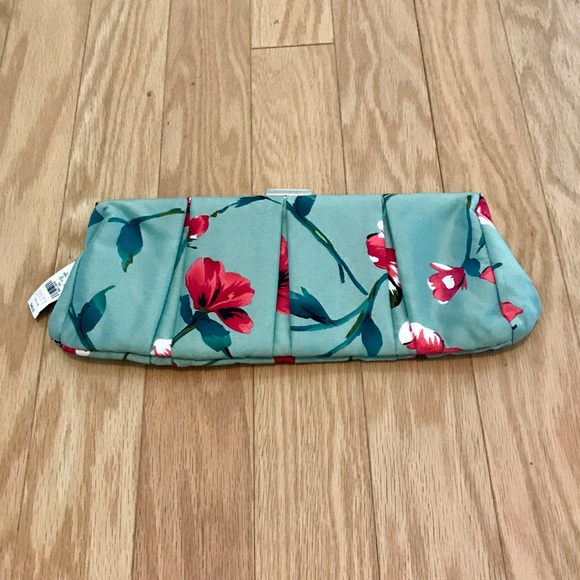 Express Handbags - NWT MINT GREEN ROSE PRINT CLUTCH SILVER HARDWARE
